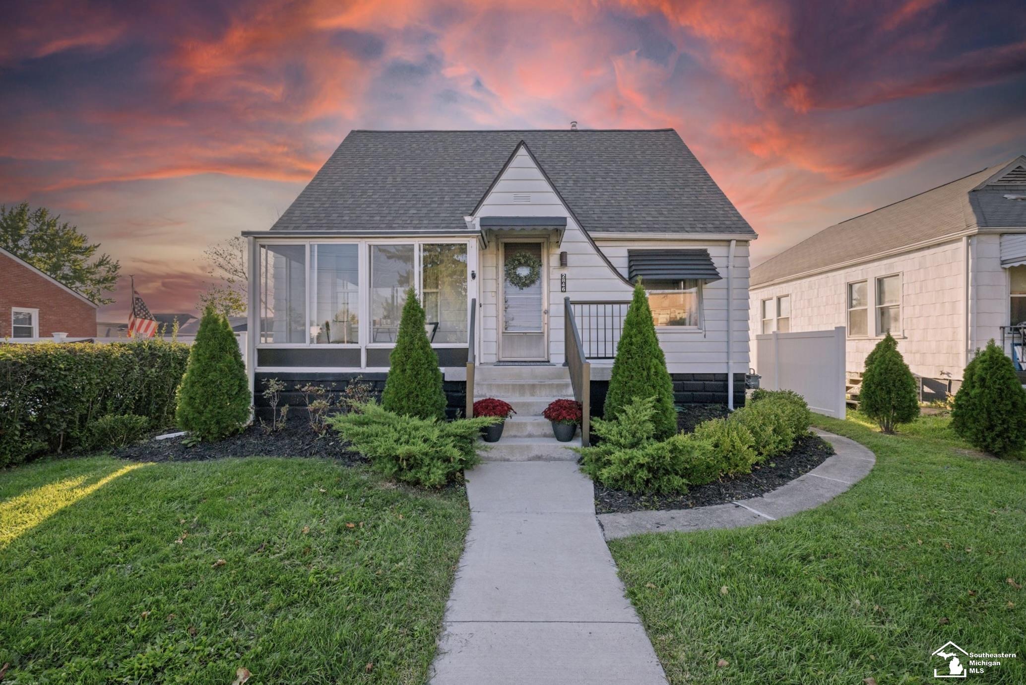 2846 William R Street — photo