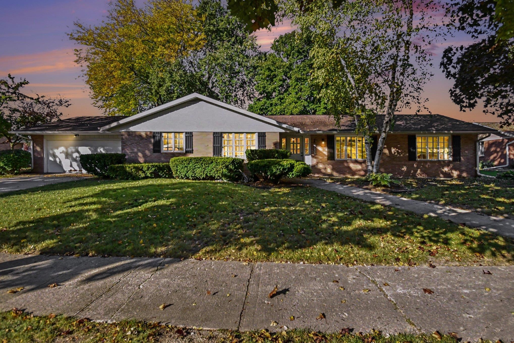 5262 Brookway Drive — photo