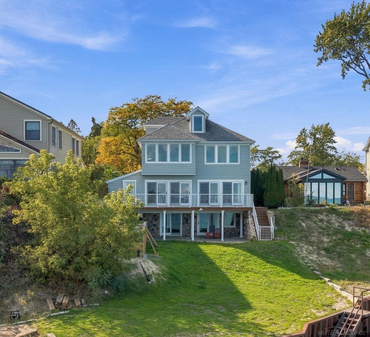 7737 Lakeview Drive — photo