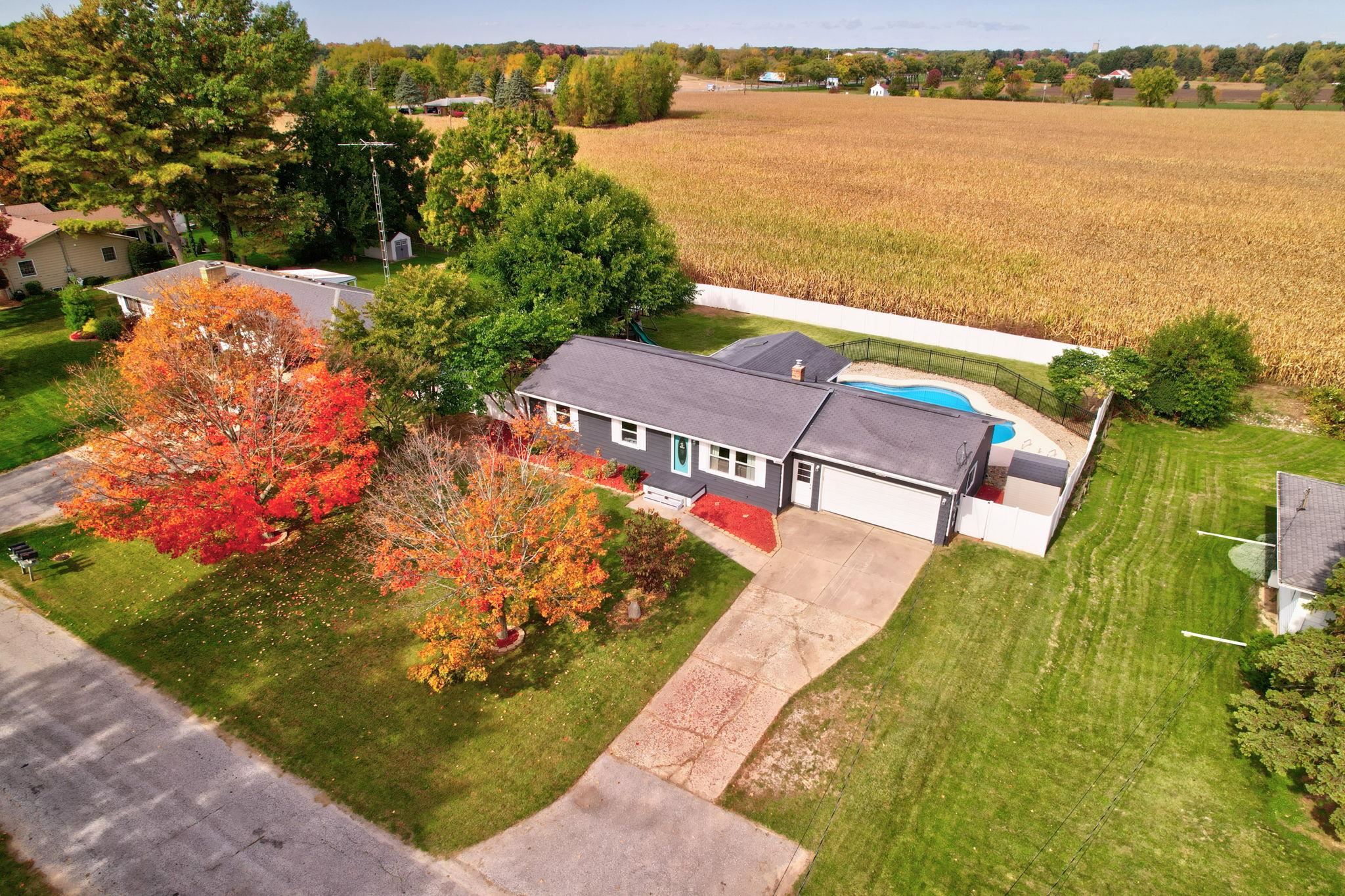 11149 N Evergreen Road — photo