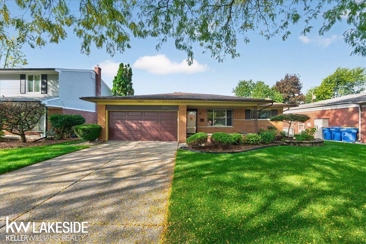30233 Sharon Lane — photo