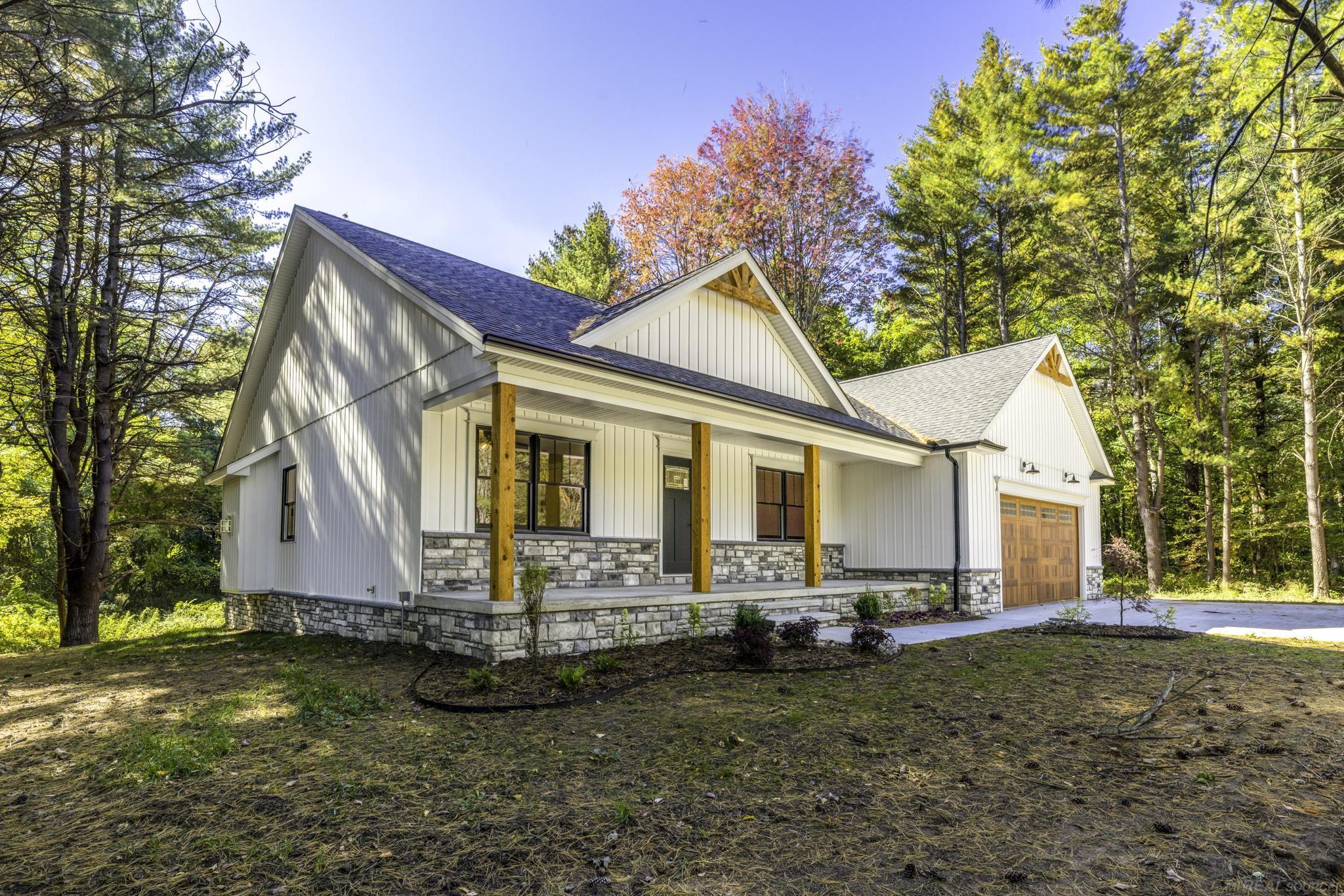 111 Mary Ann Road — photo