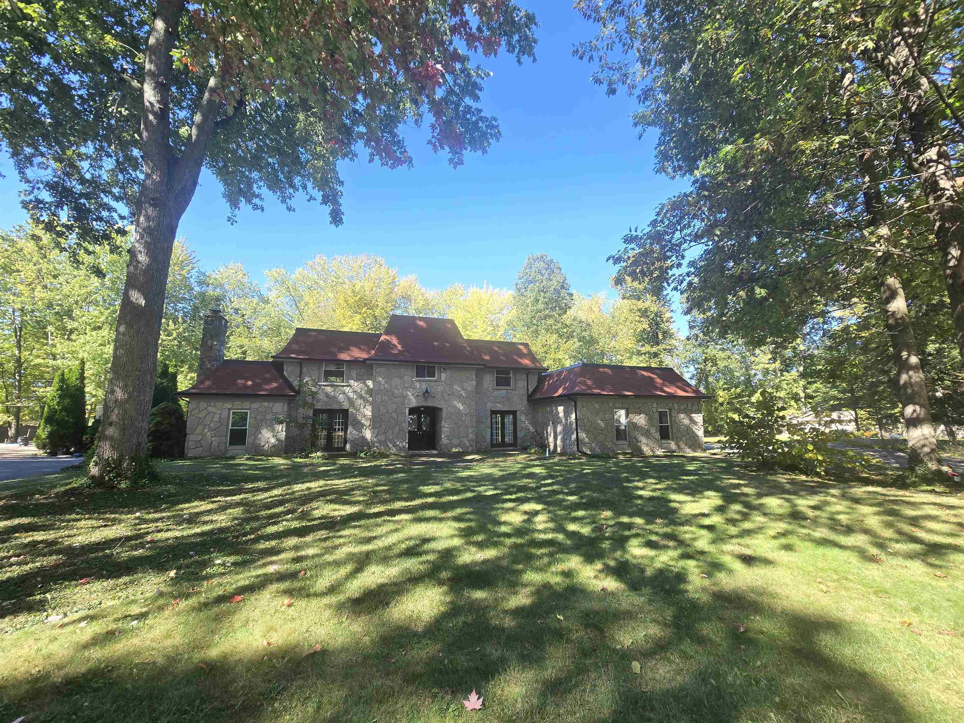 3463 Highland Drive — photo