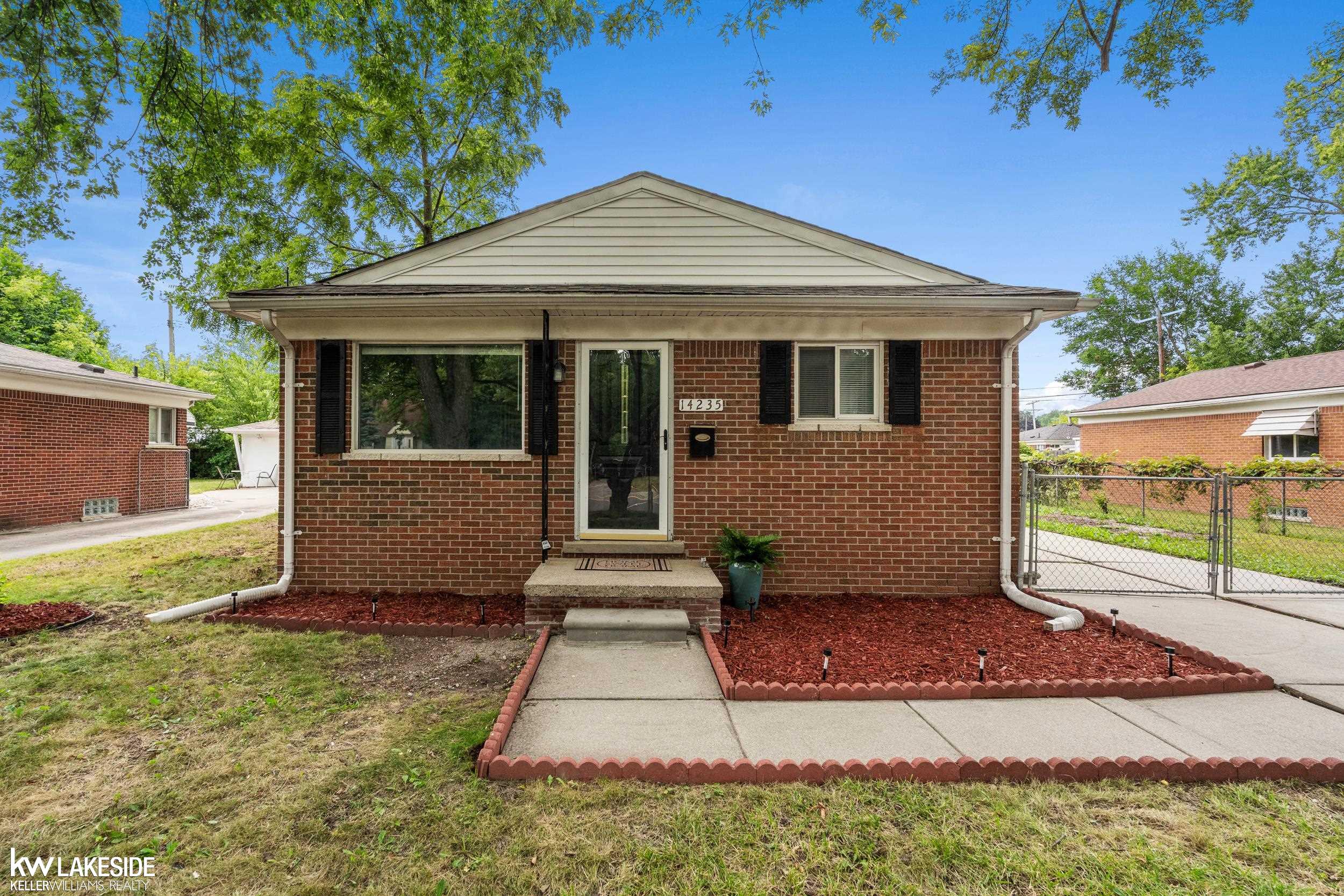 14235 Inkster Road, Livonia, MI 48154 — photo 3