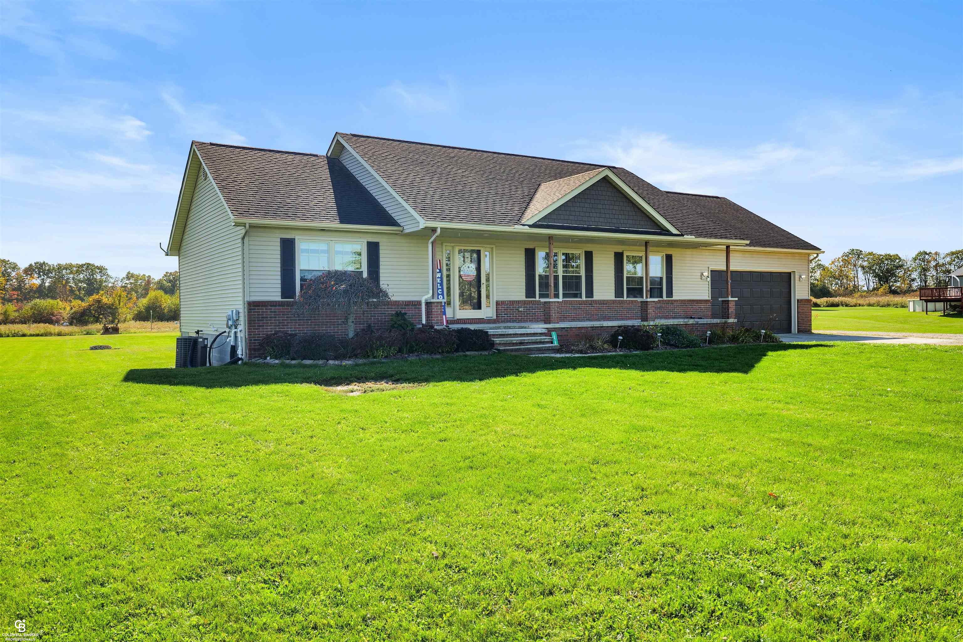 10795 Fisher Road — photo