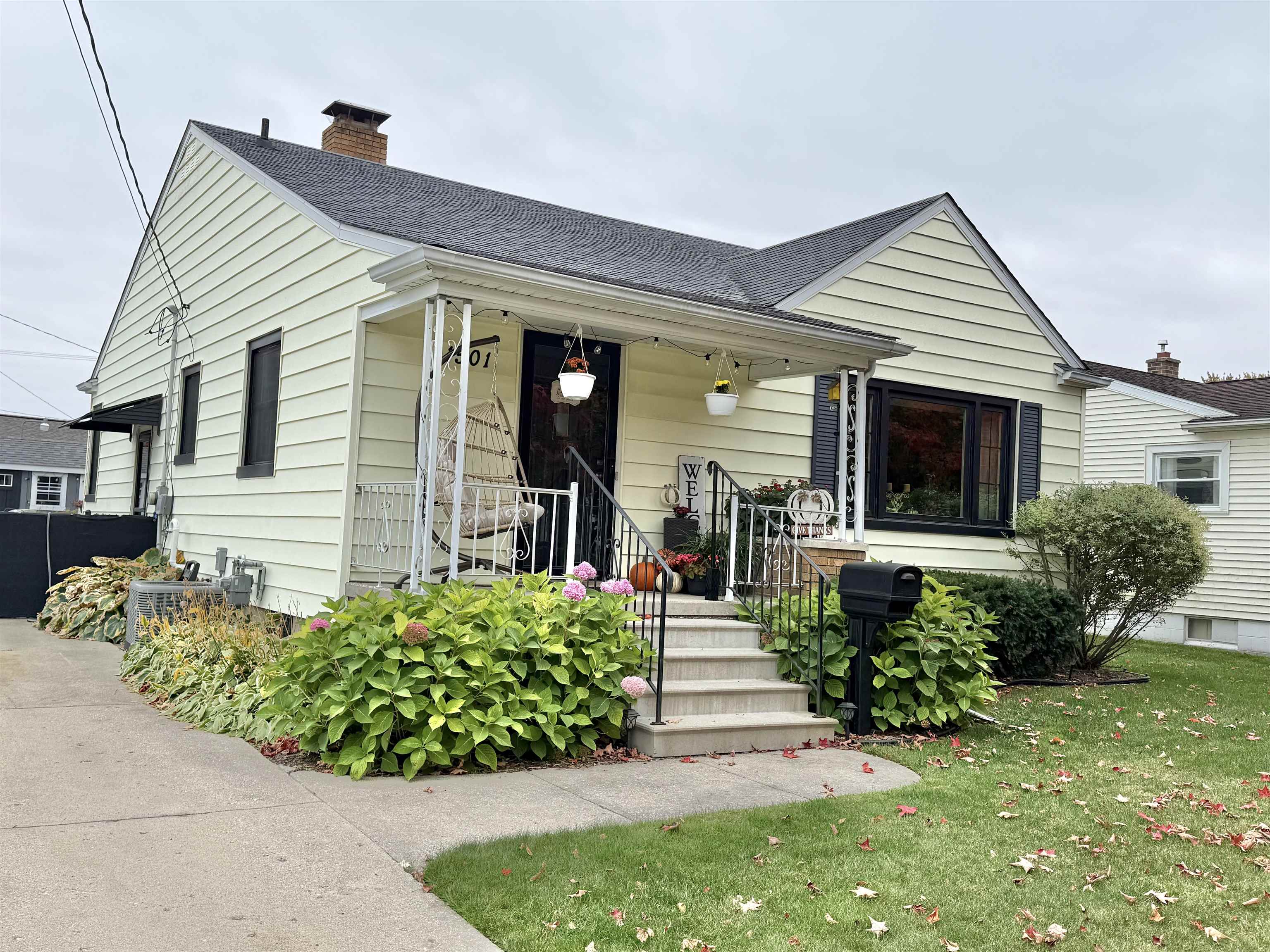 1501 S Monroe Street — photo