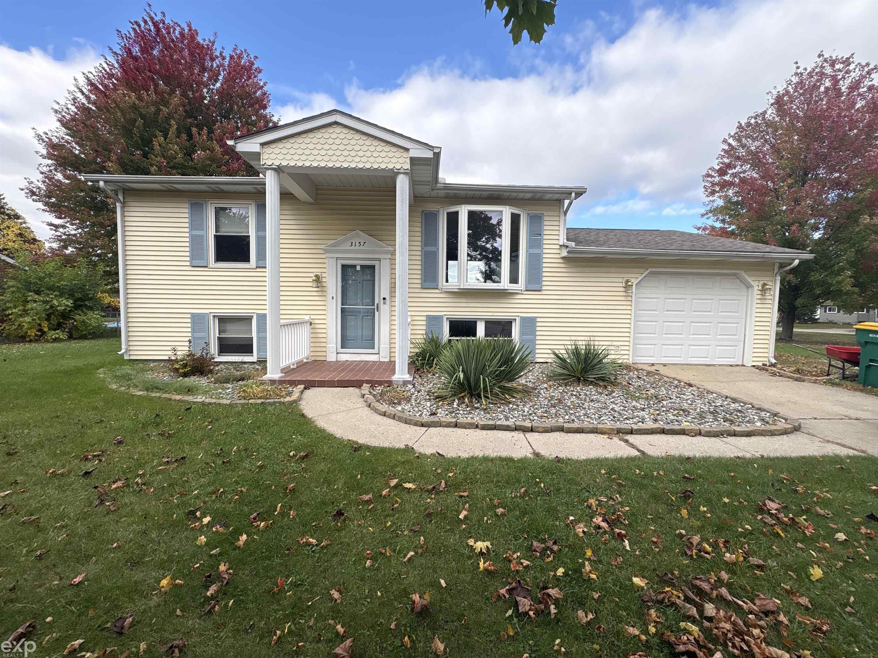 3157 Coventry Drive — photo