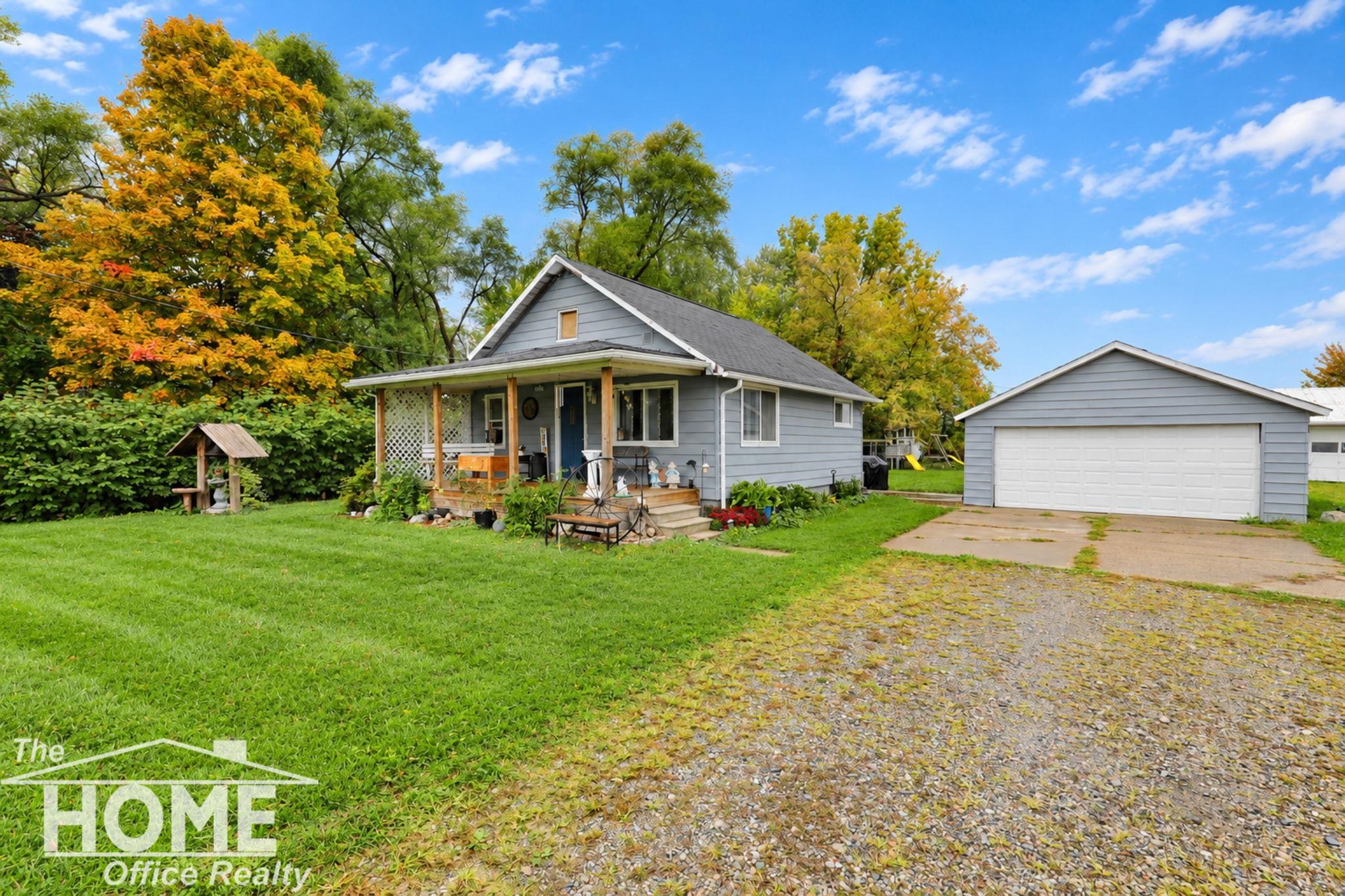 9470 Corunna Road — photo