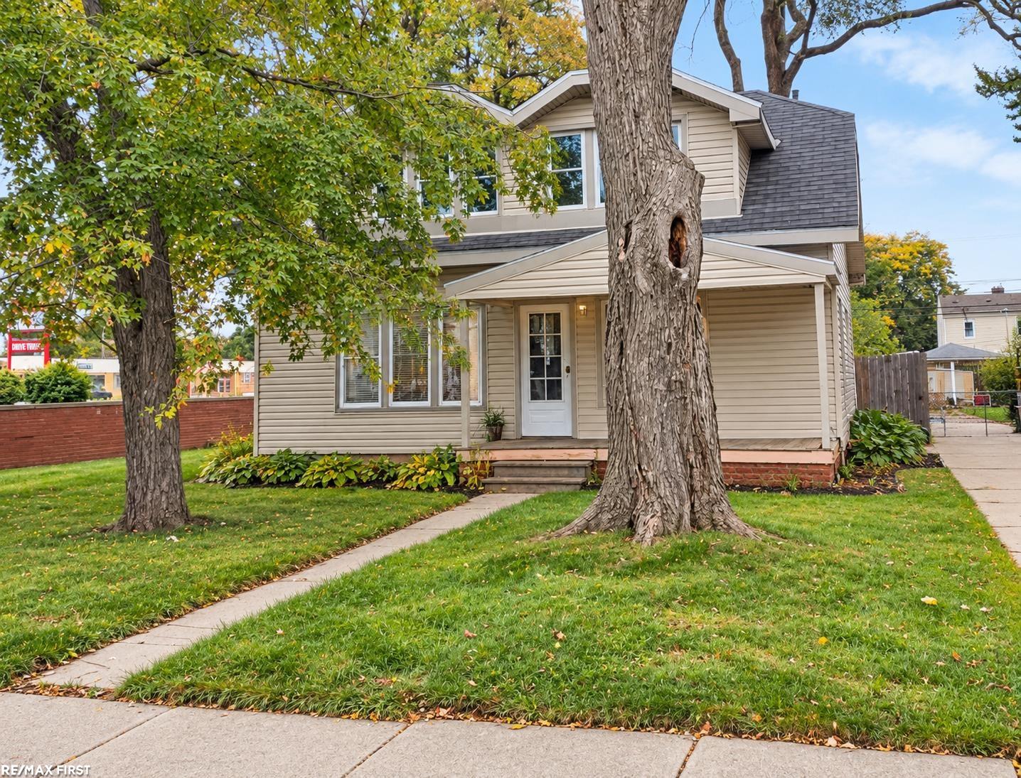 7594 Stephens Road — photo