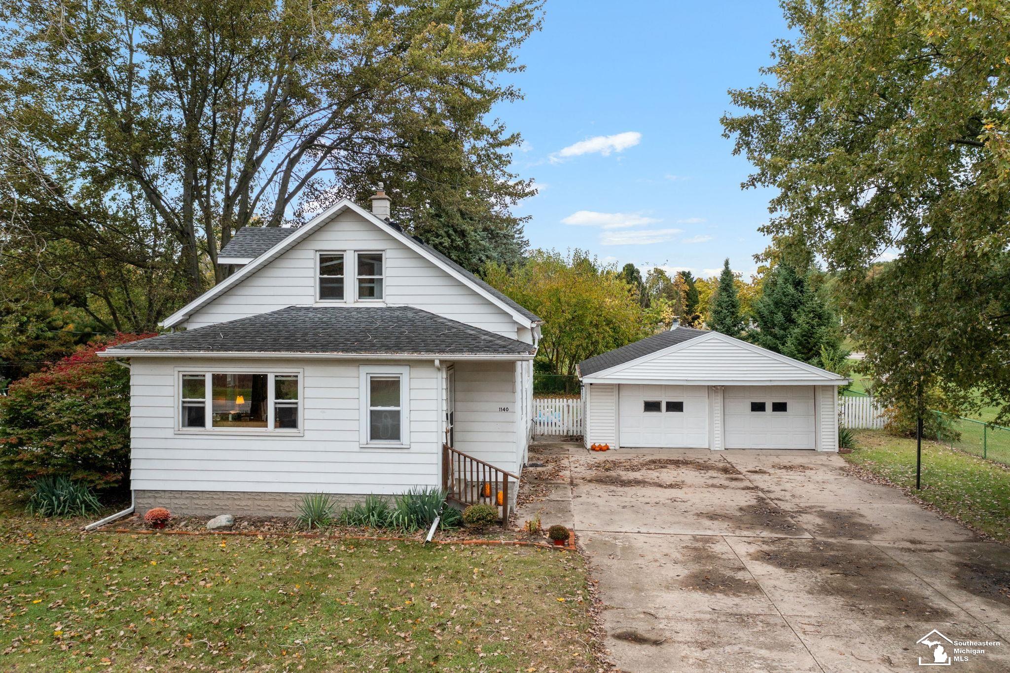 1140 E Erie Road — photo