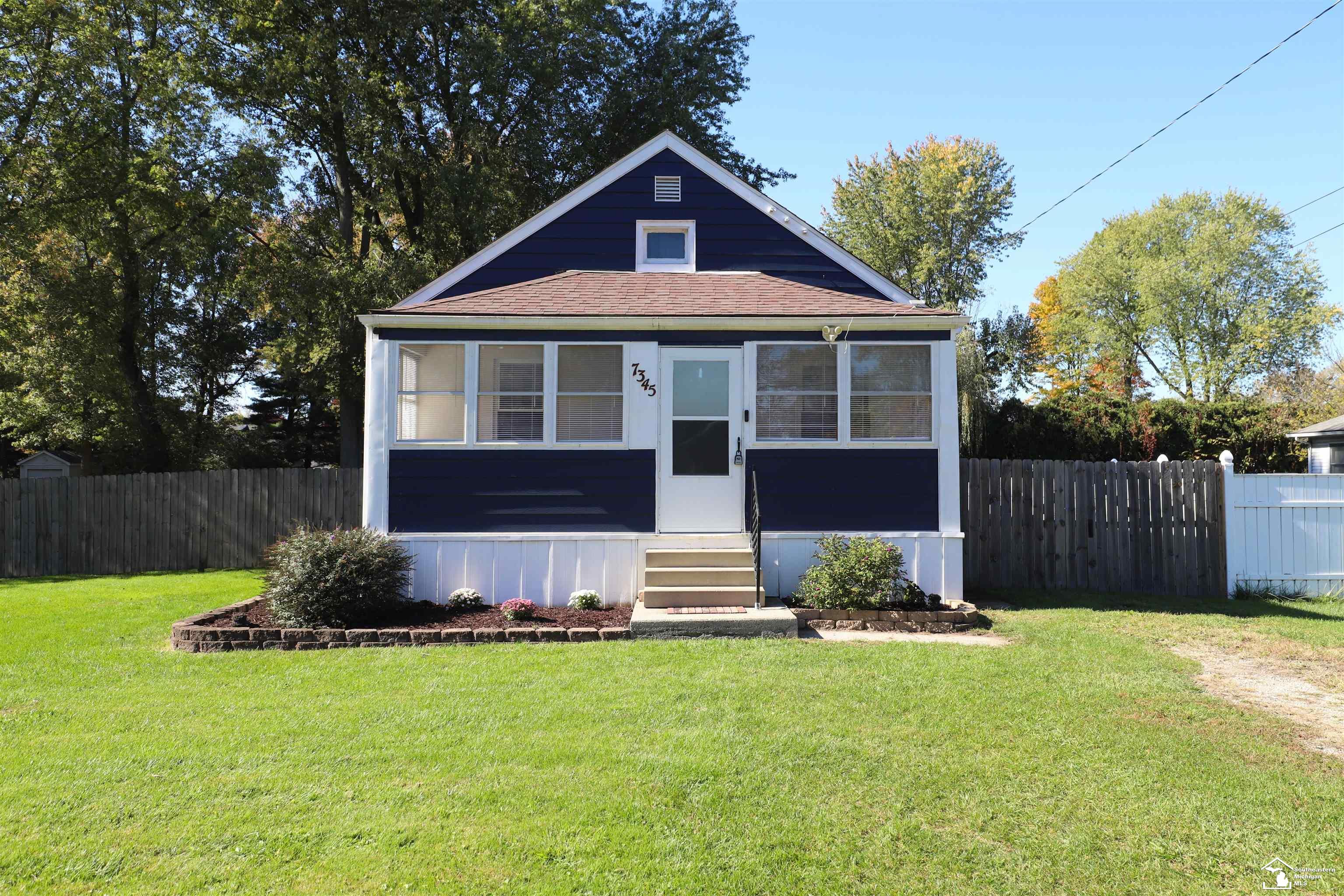 7345 Maplewood Drive — photo