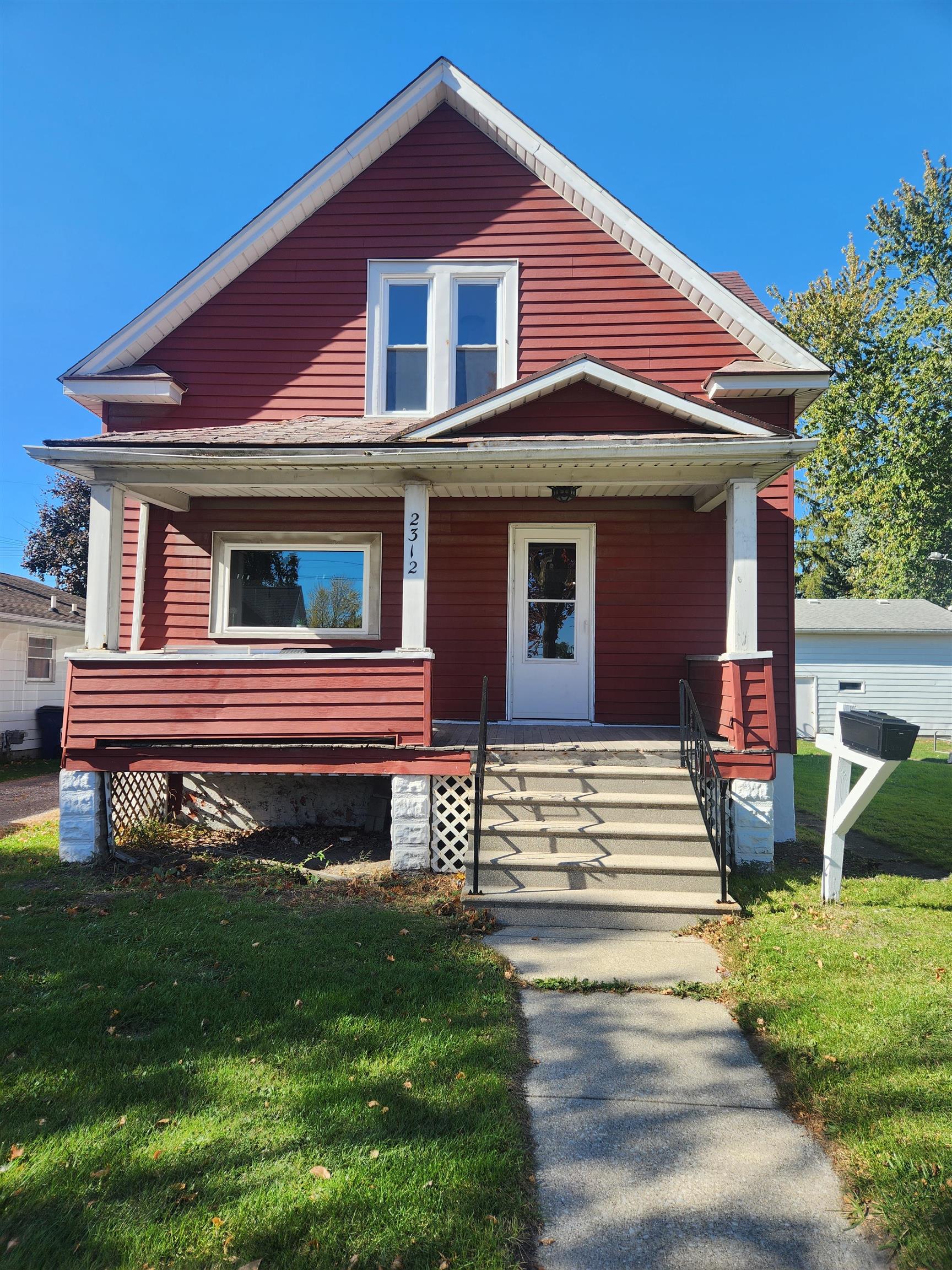 2312 Broadway Street — photo
