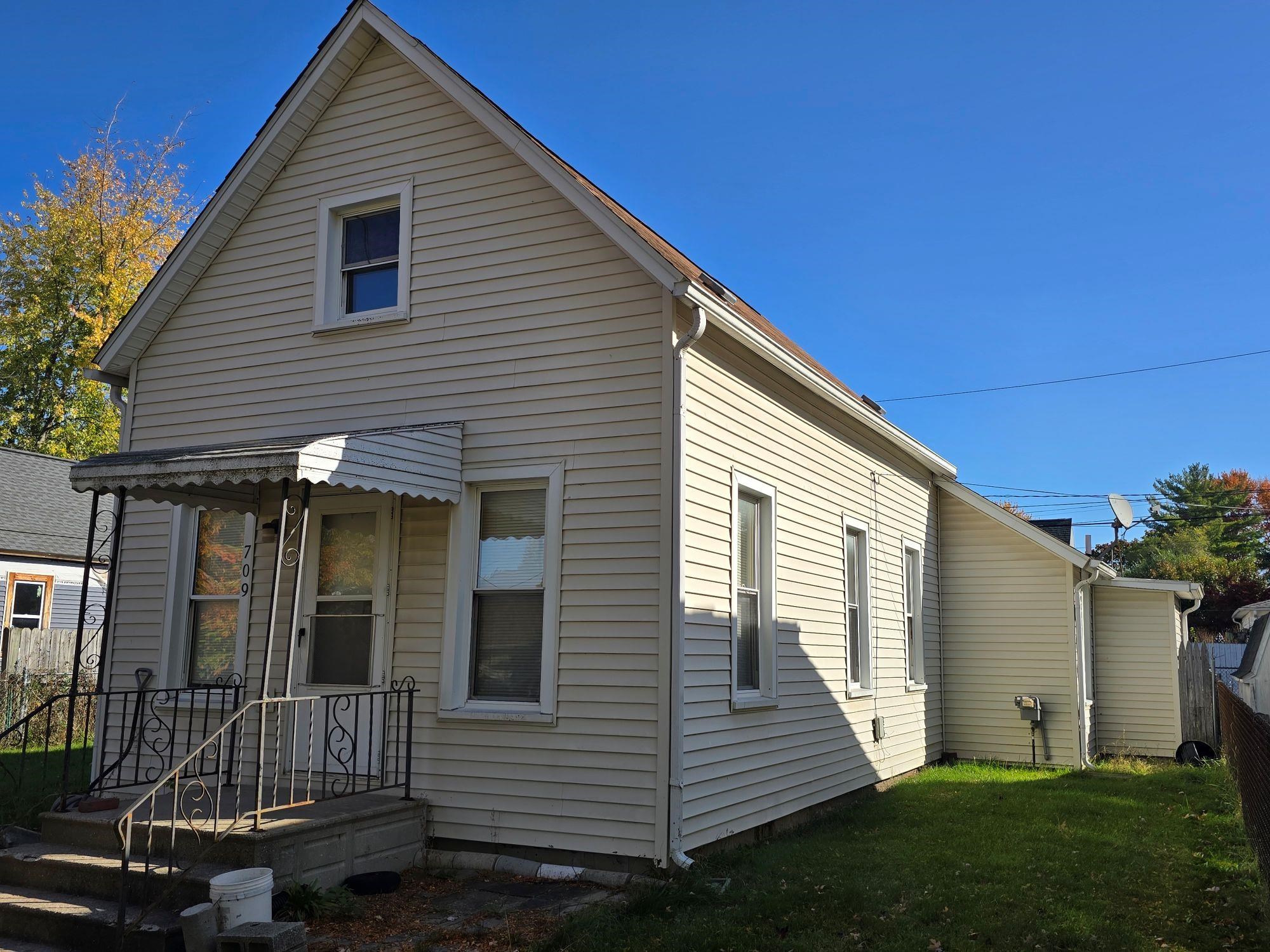709 Webster Street — photo