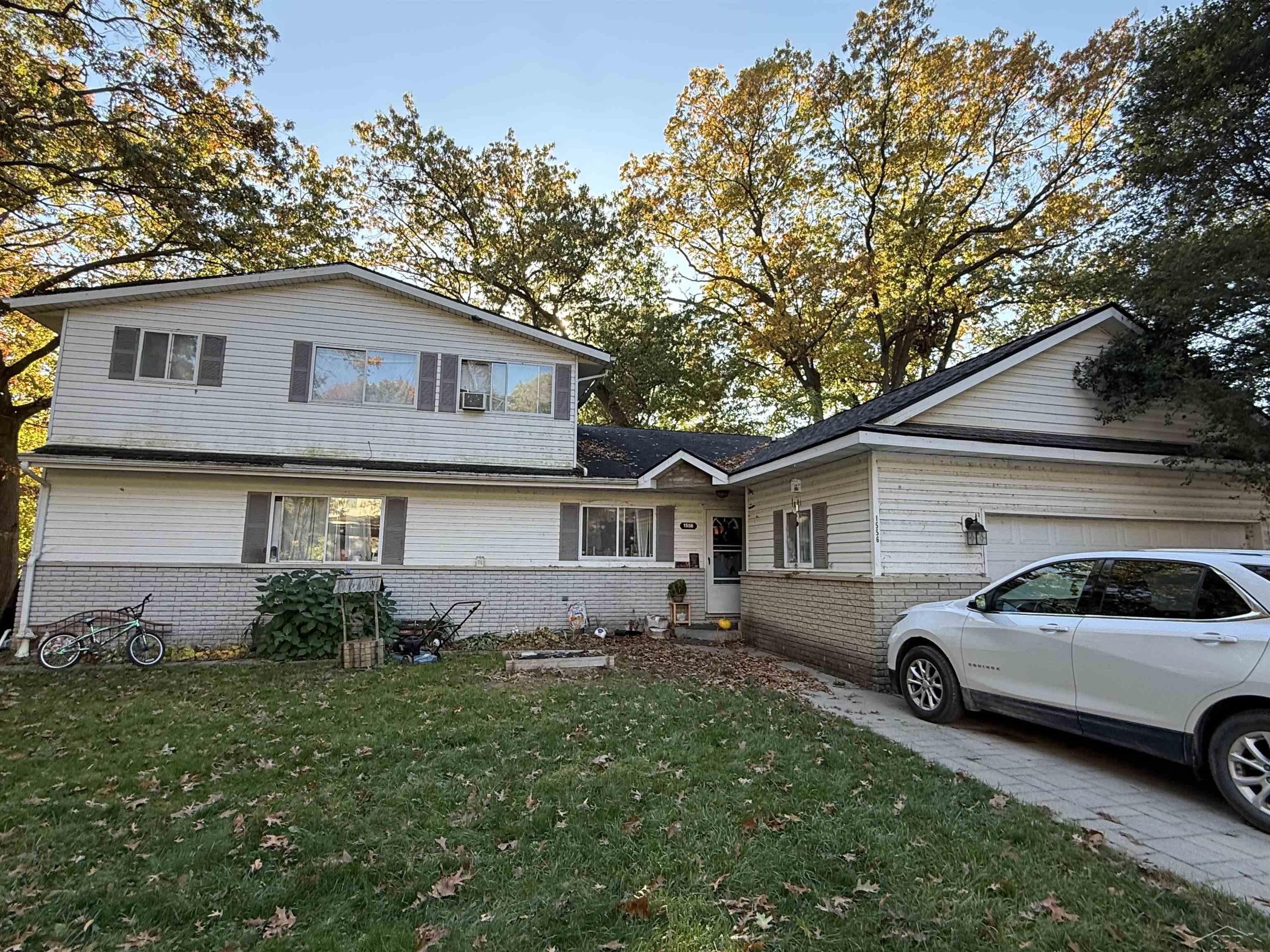 1556 Clark Lake Road — photo