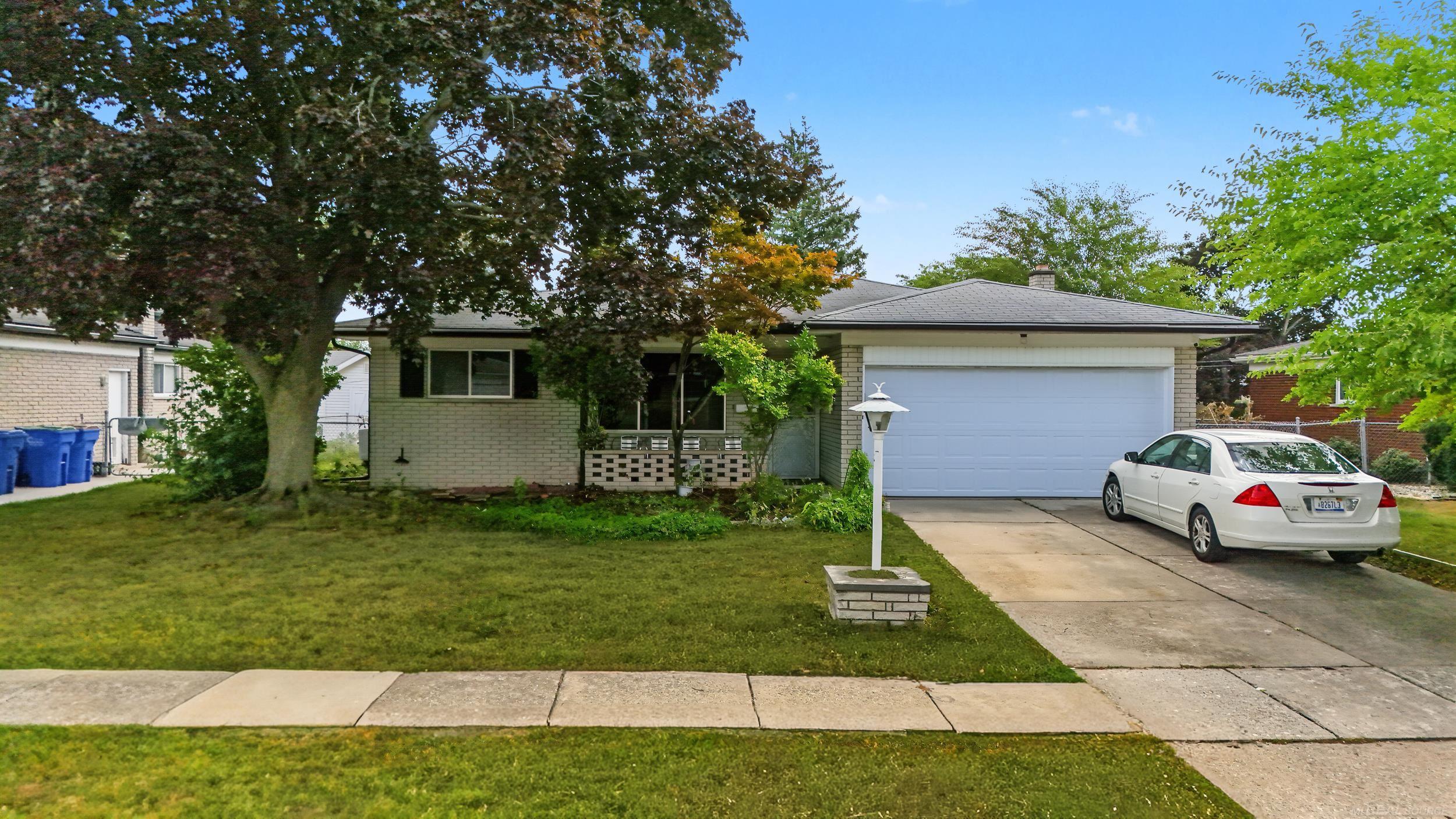 30316 Austin Drive — photo