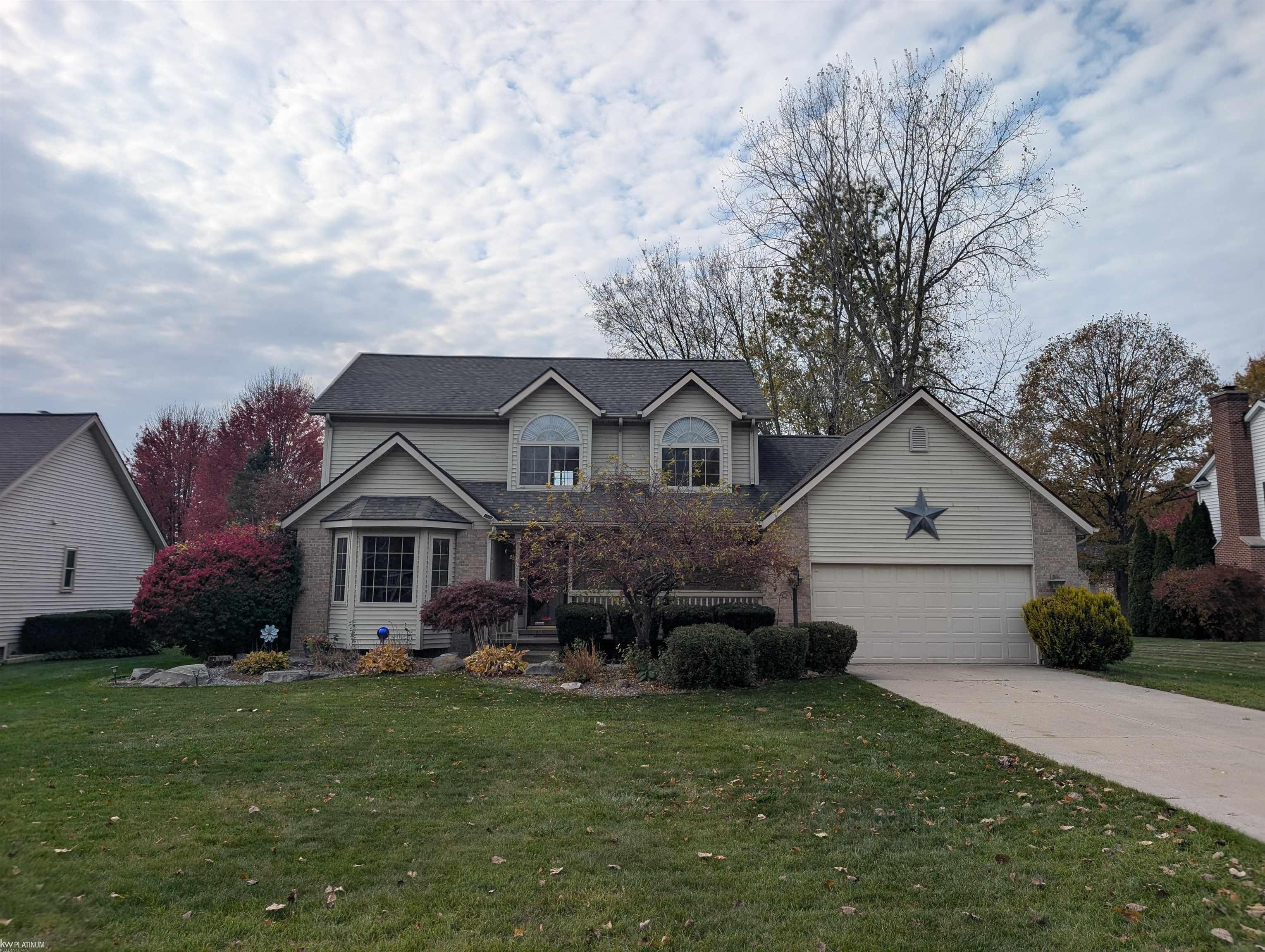 2881 Harwood Drive — photo