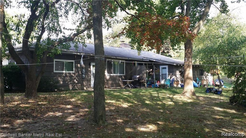6741 Highland Road — photo