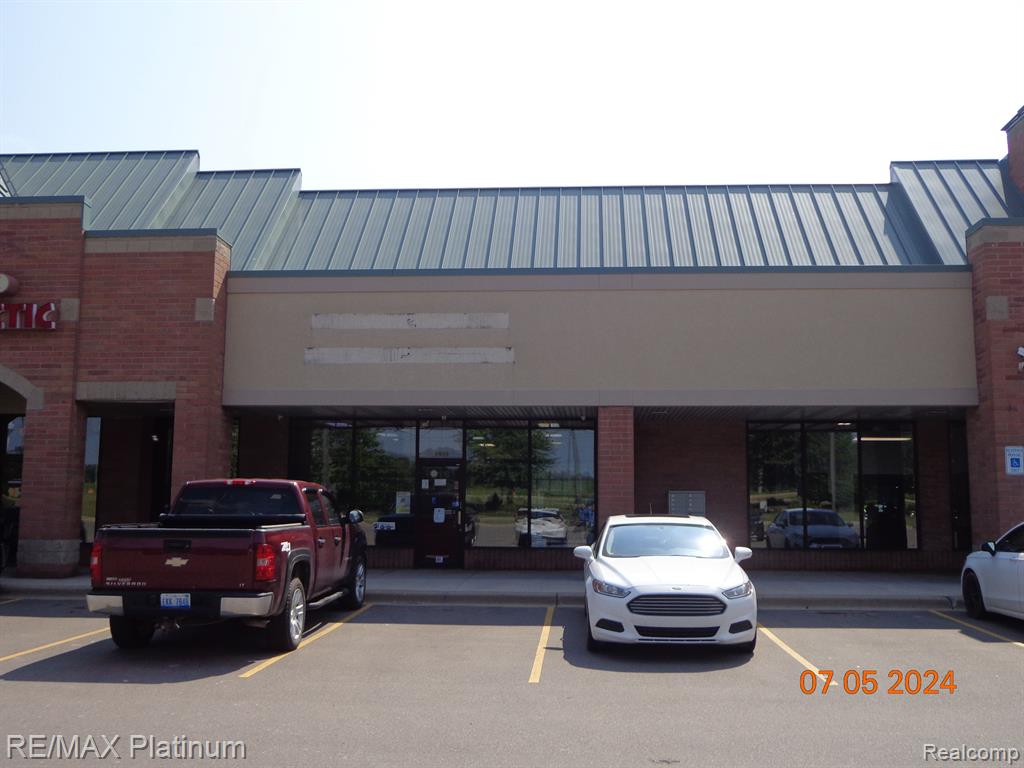 1818 N Old US 23 — photo