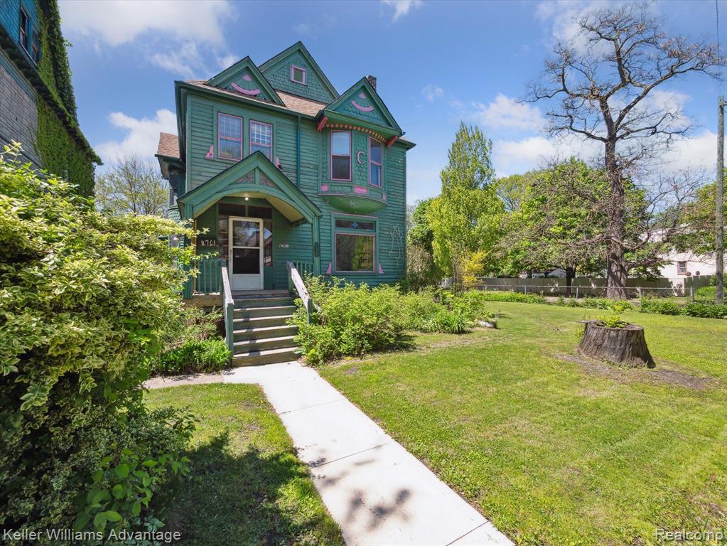 4761 Avery Street — photo