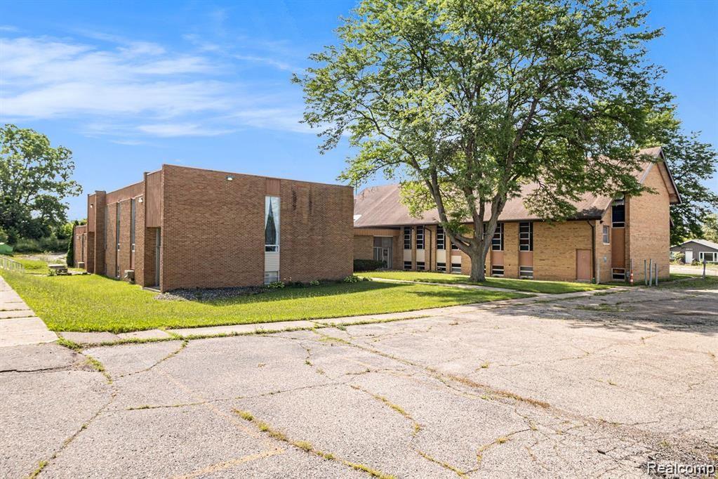 3202 Flushing Road, Flint, MI 48504 — photo 3