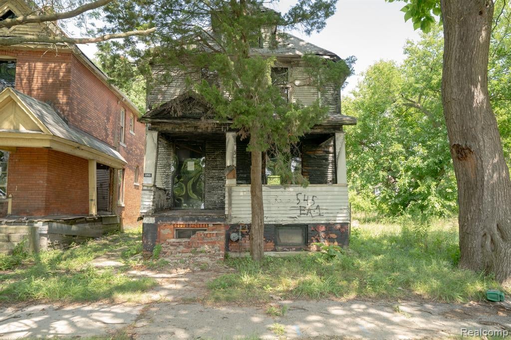 545 Rosedale Court — photo