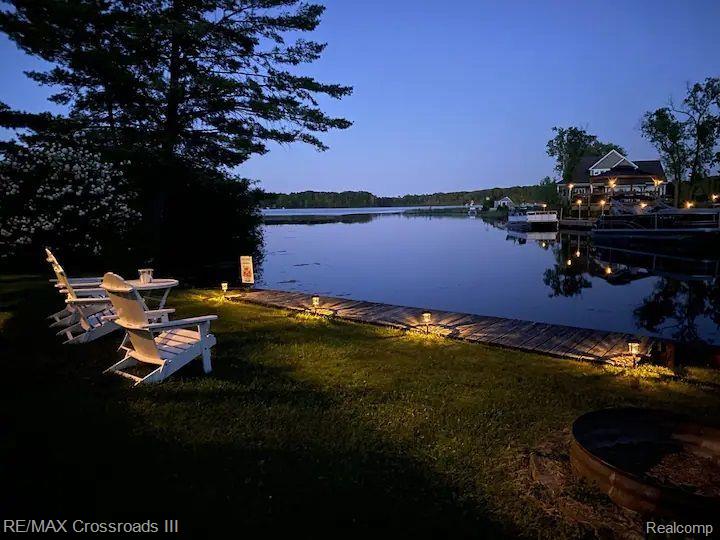 7527 Cove Road — photo