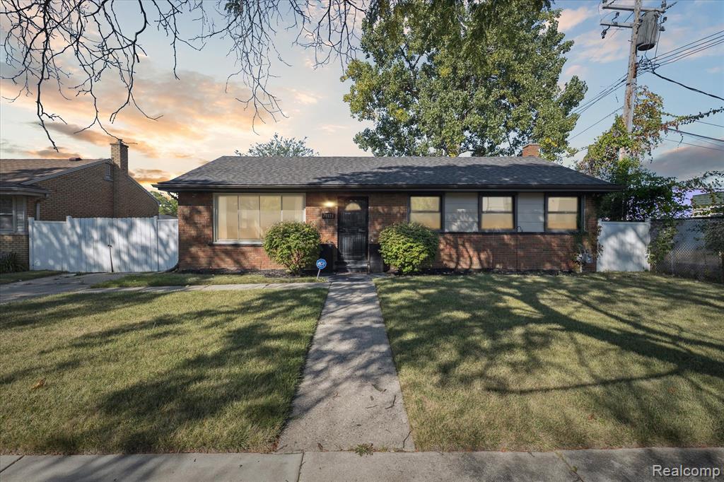 20575 Rutherford Street, Detroit, MI 48235