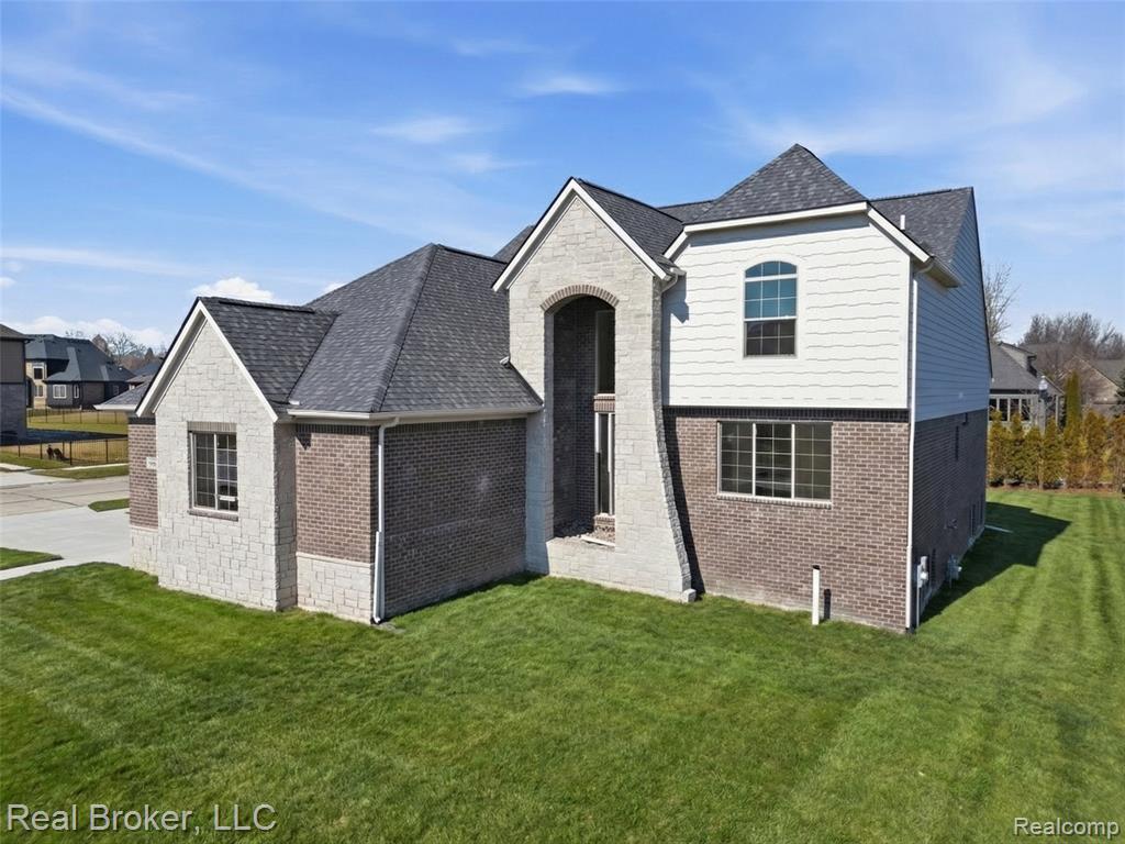 35689 Windridge Drive — photo