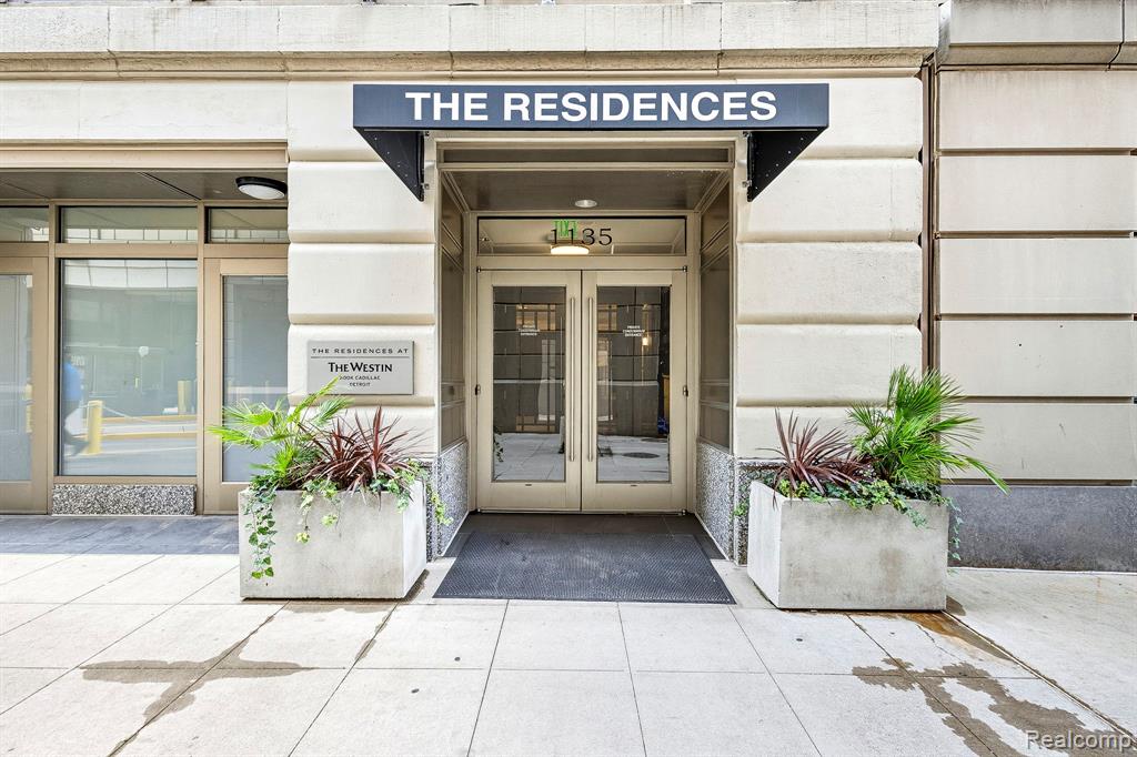 1135 Shelby Street 2401 — photo