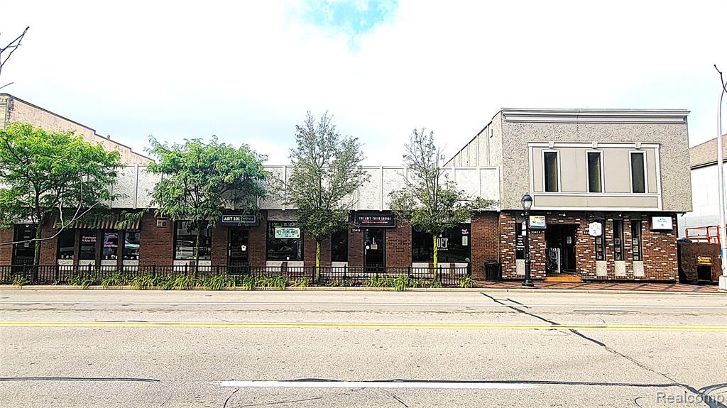 33409 Grand River Avenue — photo
