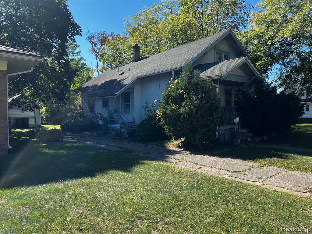 1315 Welch Boulevard — photo