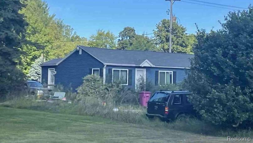 4458 S M 52 — photo