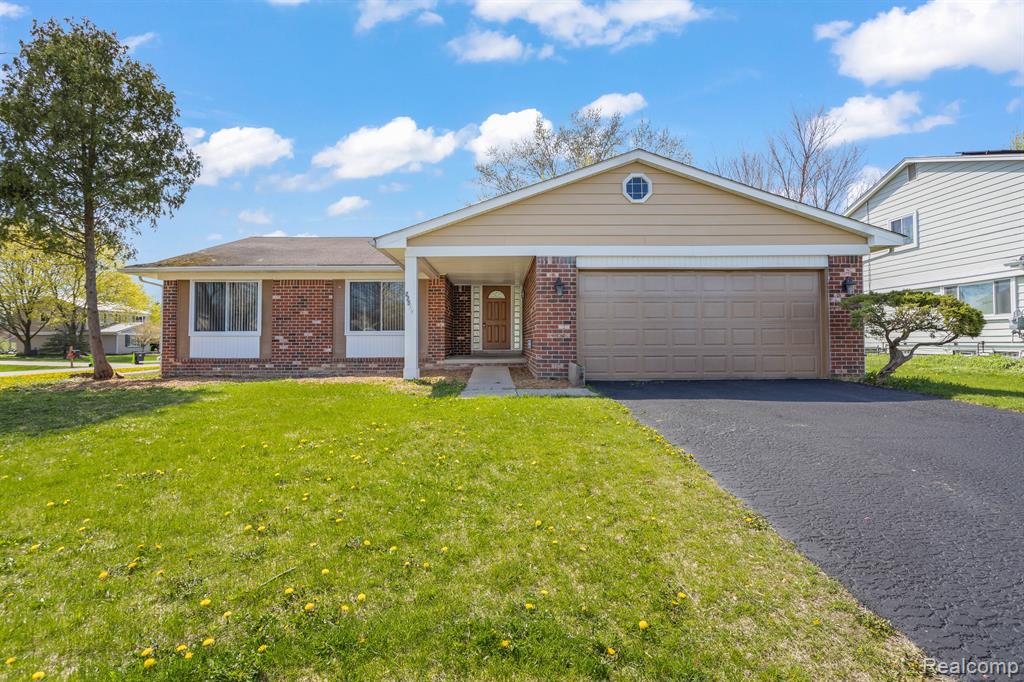 22511 Deerfield Road, Novi, MI 48375