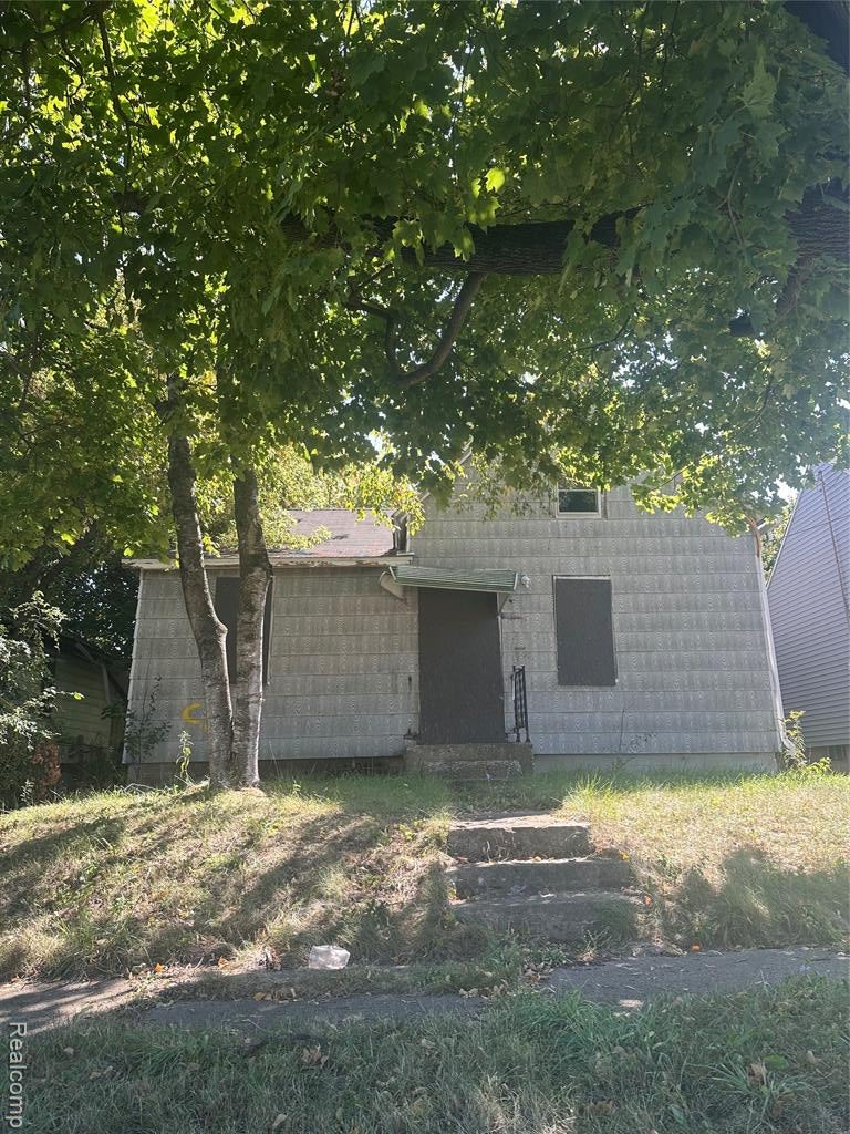 2433 Brown Street — photo