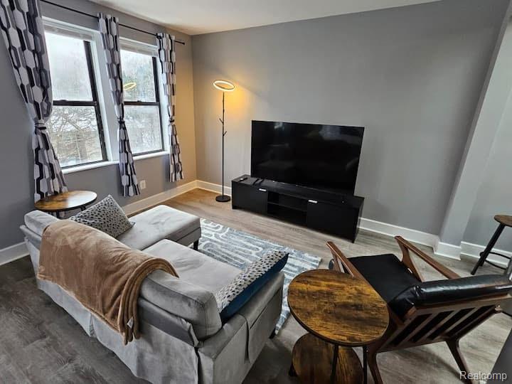 7740 3rd Street #105, Detroit, MI 48202 — photo 2