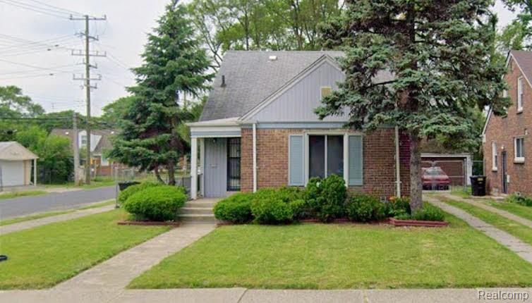 16503 Sussex Street — photo