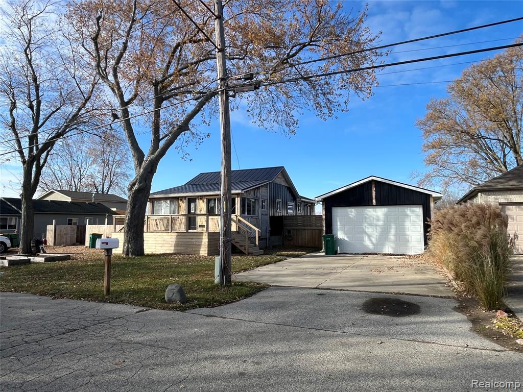 35754 Erie Drive — photo
