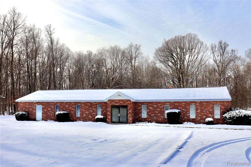 8410 Linden Road — photo