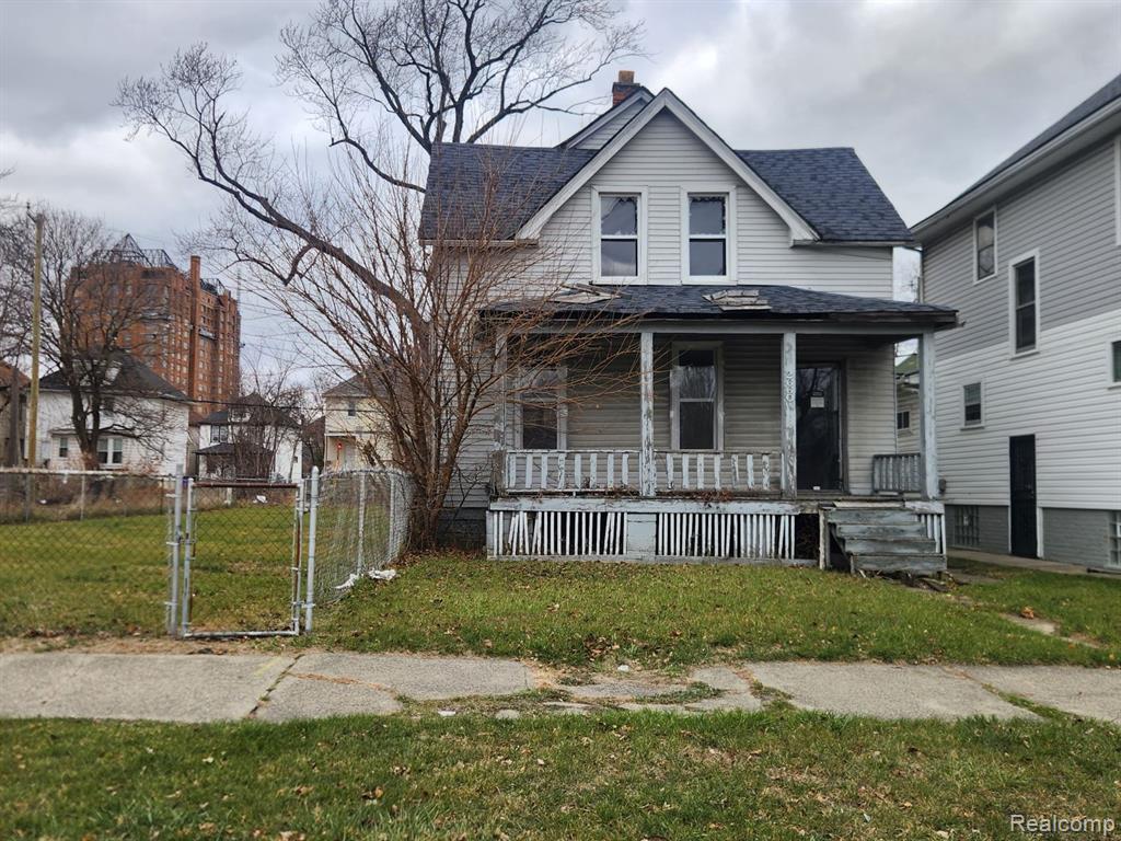 2660 Wreford Street — photo