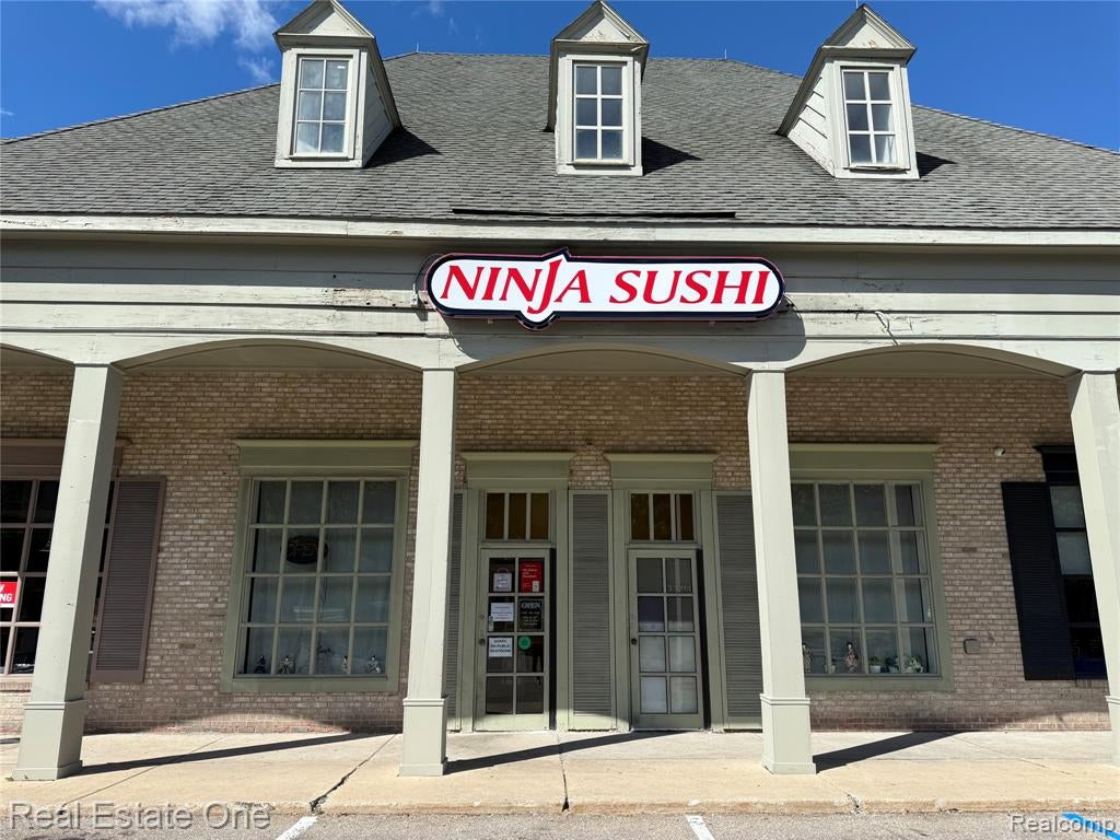 33214 W 14 Mile Road — photo