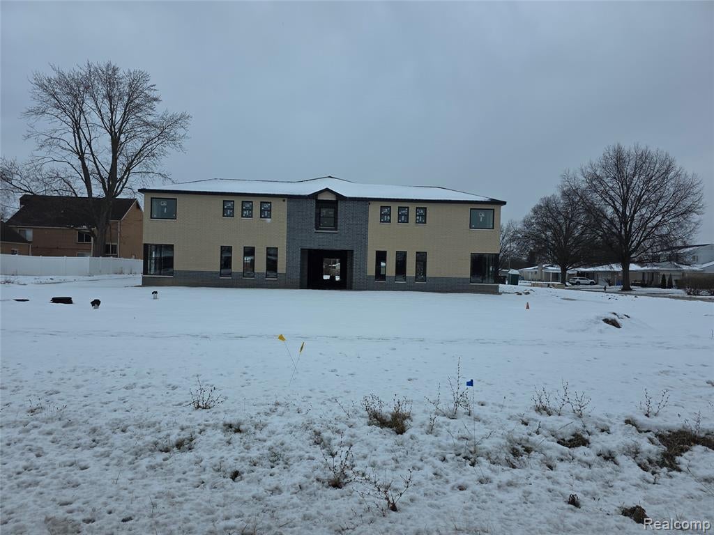 6428 N Inkster Road — photo