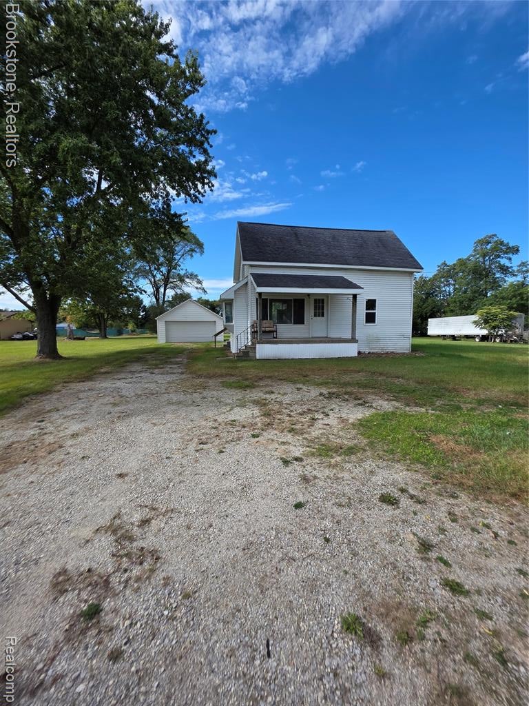 13021 N Saginaw Road — photo