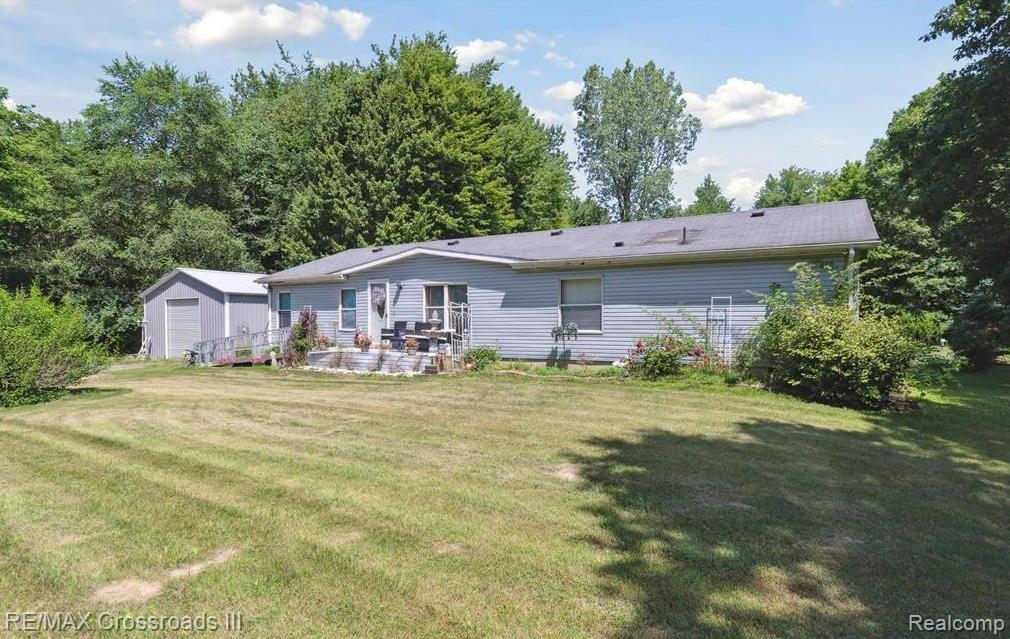 48620 Wear Road Road — photo