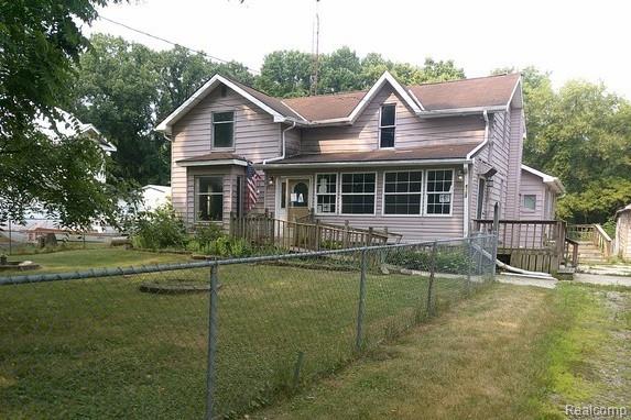 8405 N Vassar Road — photo