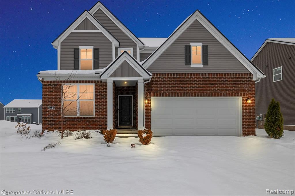 2436 Parkshore Drive — photo