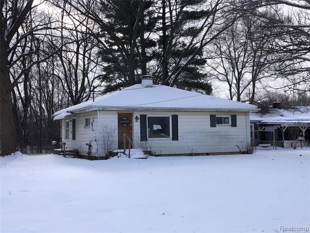 1704 E Webster Road — photo