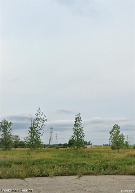 909 Nordic Drive — photo