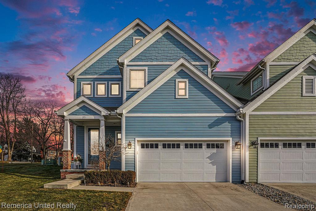 301 River Wood Trail — photo