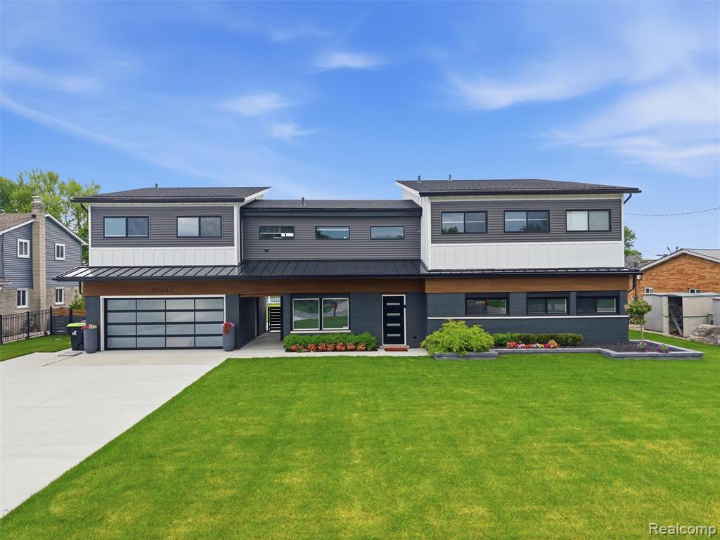 37645 Lakeville Street — photo