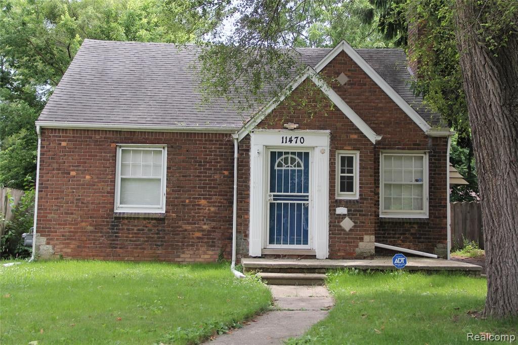 11470 E Lakepointe Street — photo